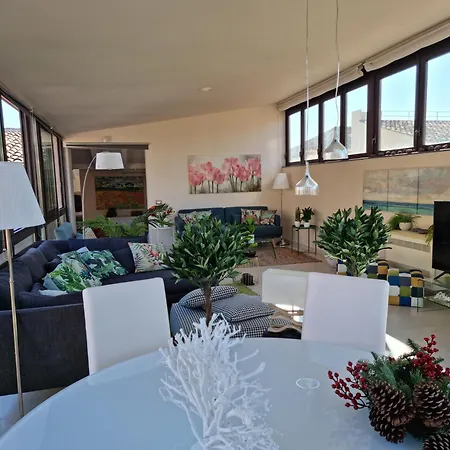 アパート Luxury Panoramic Loft With Heated Pool Near Catania, Taormina, The Sea And Mount Etna By Sicilian Relaxing Homes ジャッレ